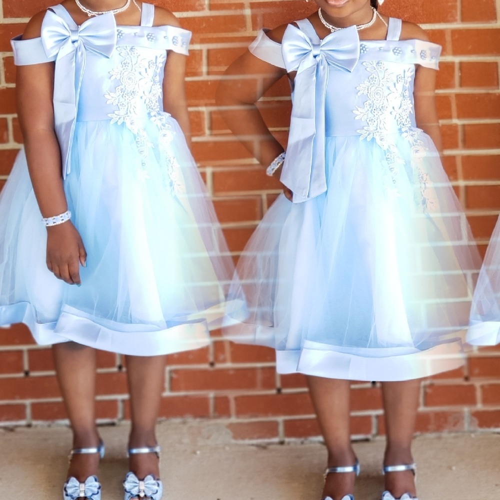 Girls dress